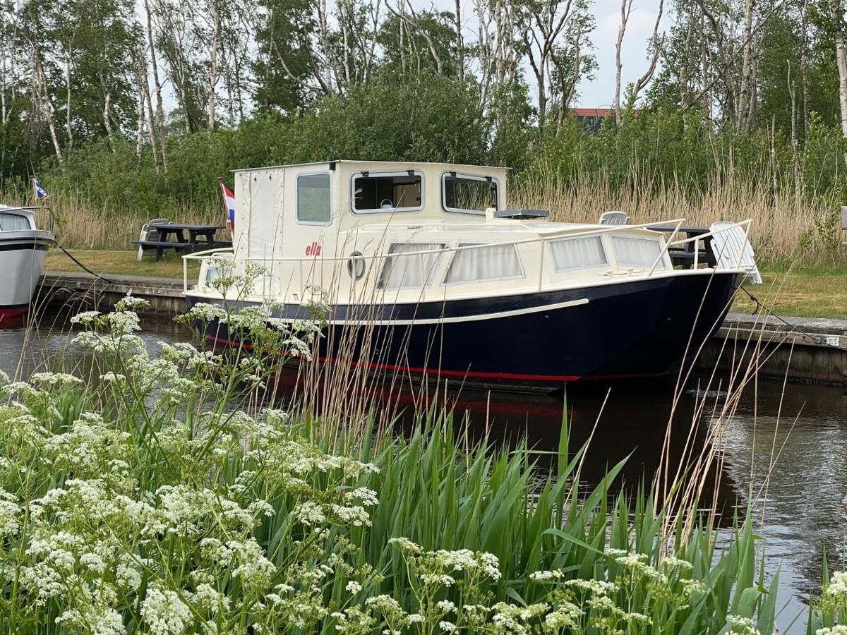 Boat Ella - Kamperen Op Het Water -Niet Om Mee Te Varen -Read Host Profile-Lees Hostprofiel Jutrijp 外观 照片