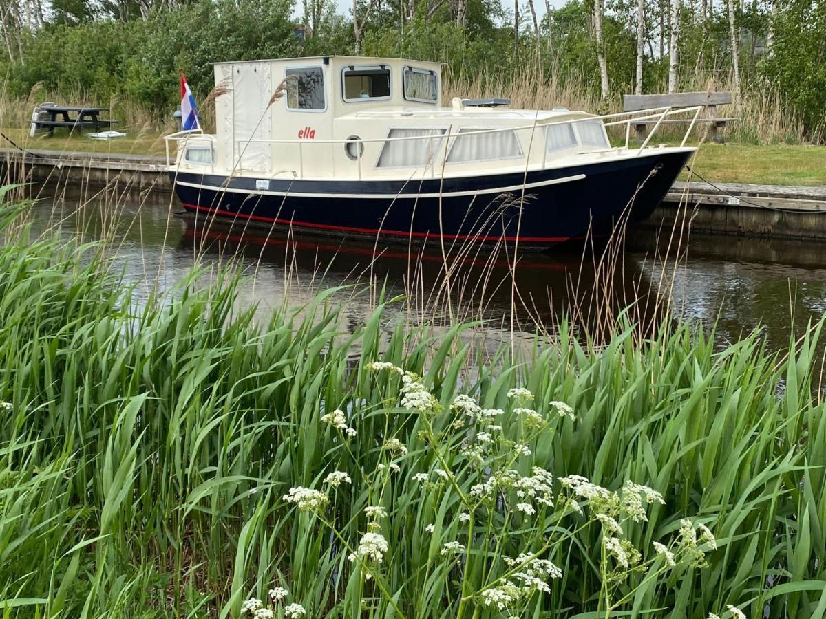 Boat Ella - Kamperen Op Het Water -Niet Om Mee Te Varen -Read Host Profile-Lees Hostprofiel Jutrijp 外观 照片